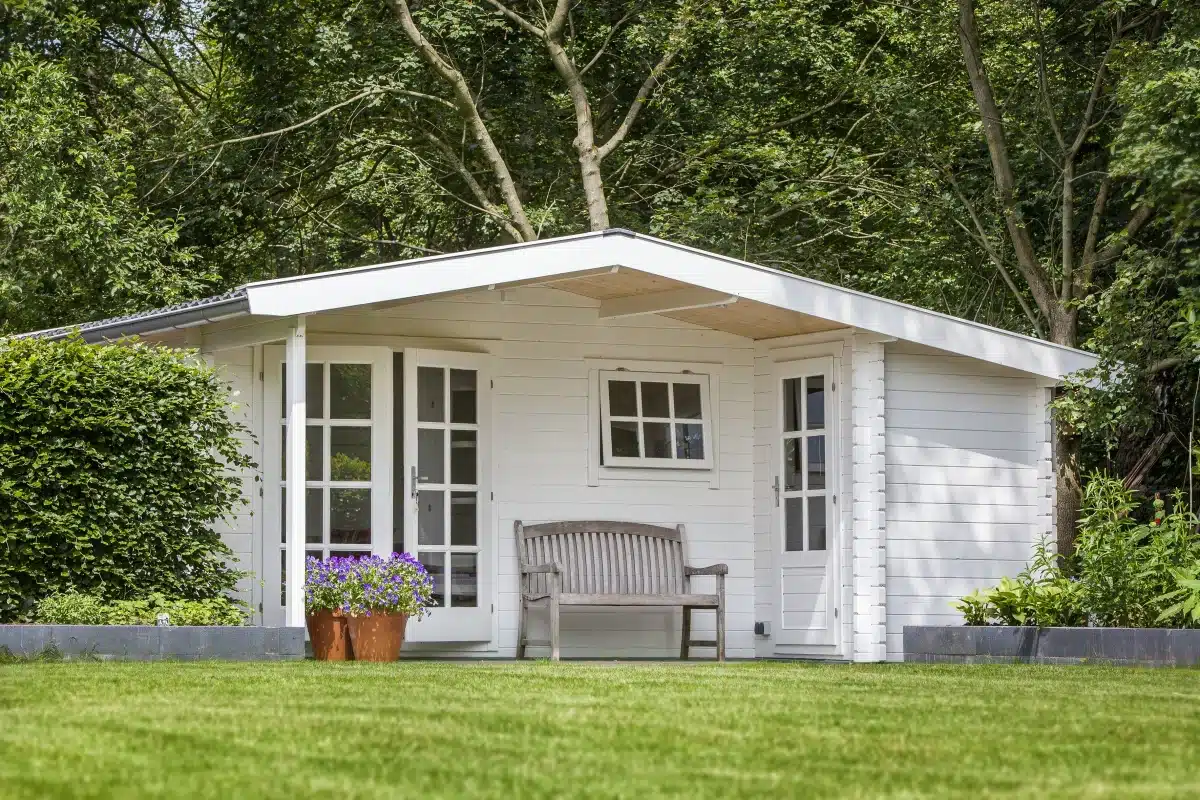 Blokhut – Tuinhuis Wolfgang | 44 mm | vuren grijs geïmpregneerd