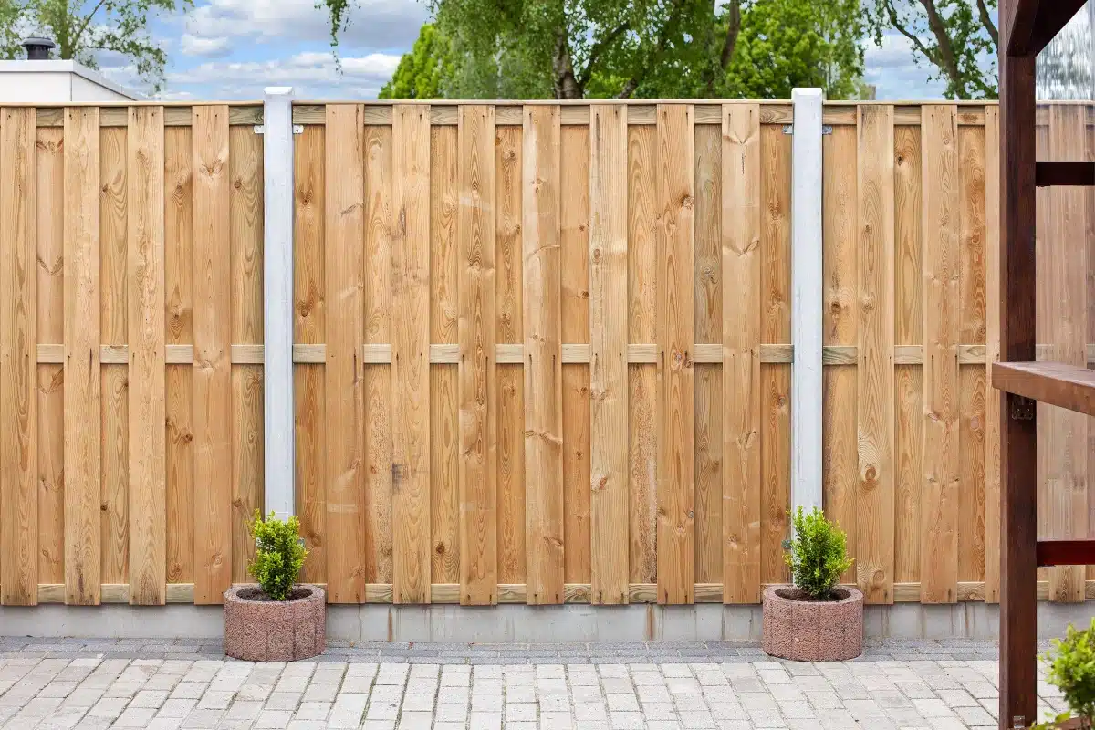 Tuinscherm grenen groen geïmpregneerd, 15-planks Uden 180 x 180 cm