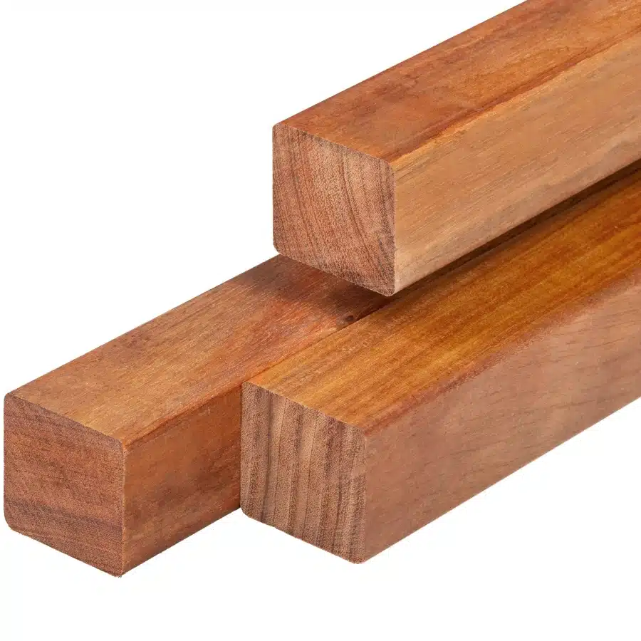 Azobé hardhout paal 8,5 x 8,5 x 500 cm geschaafd, ongepunt, 4 ronde hoeken