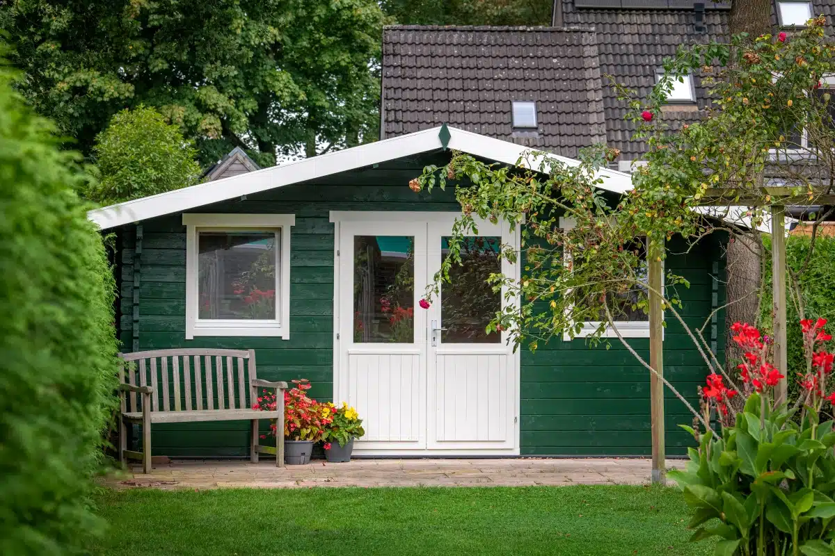 Blokhut – Tuinhuis Pavel | 44 mm | vuren groen geïmpregneerd