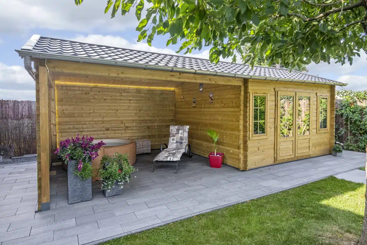 Blokhut – Tuinhuis Kwaspa | 44 mm | vuren groen geïmpregneerd