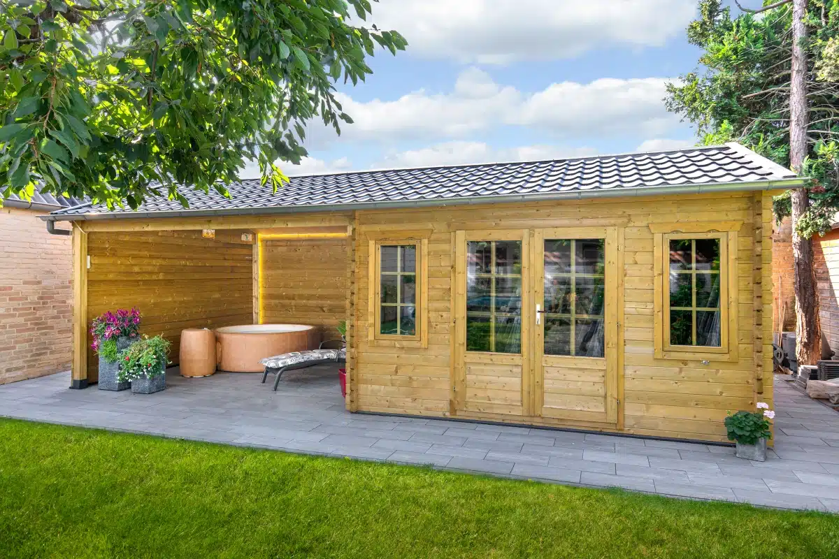 Blokhut – Tuinhuis Kwaspa | 44 mm | vuren groen geïmpregneerd