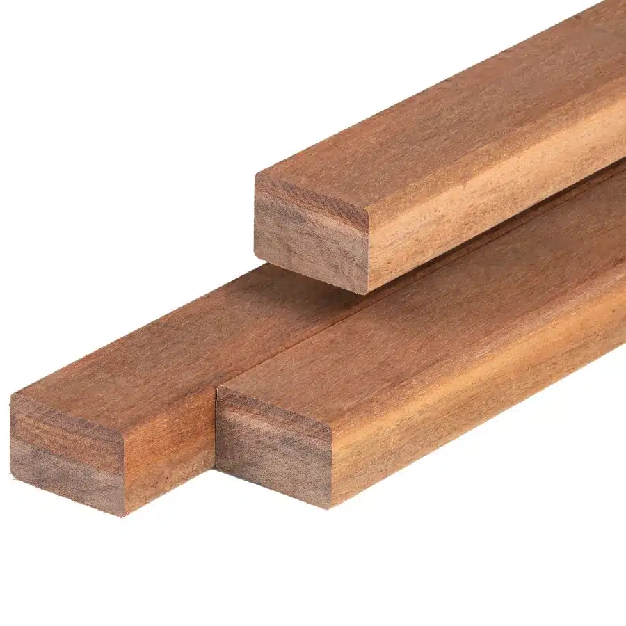 Angelim vermelho hardhout regel 4,5 x 7,0 x 100 cm geschaafd, 4 ronde hoeken