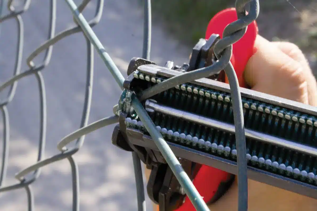 Ringtang met automatische aanvoer