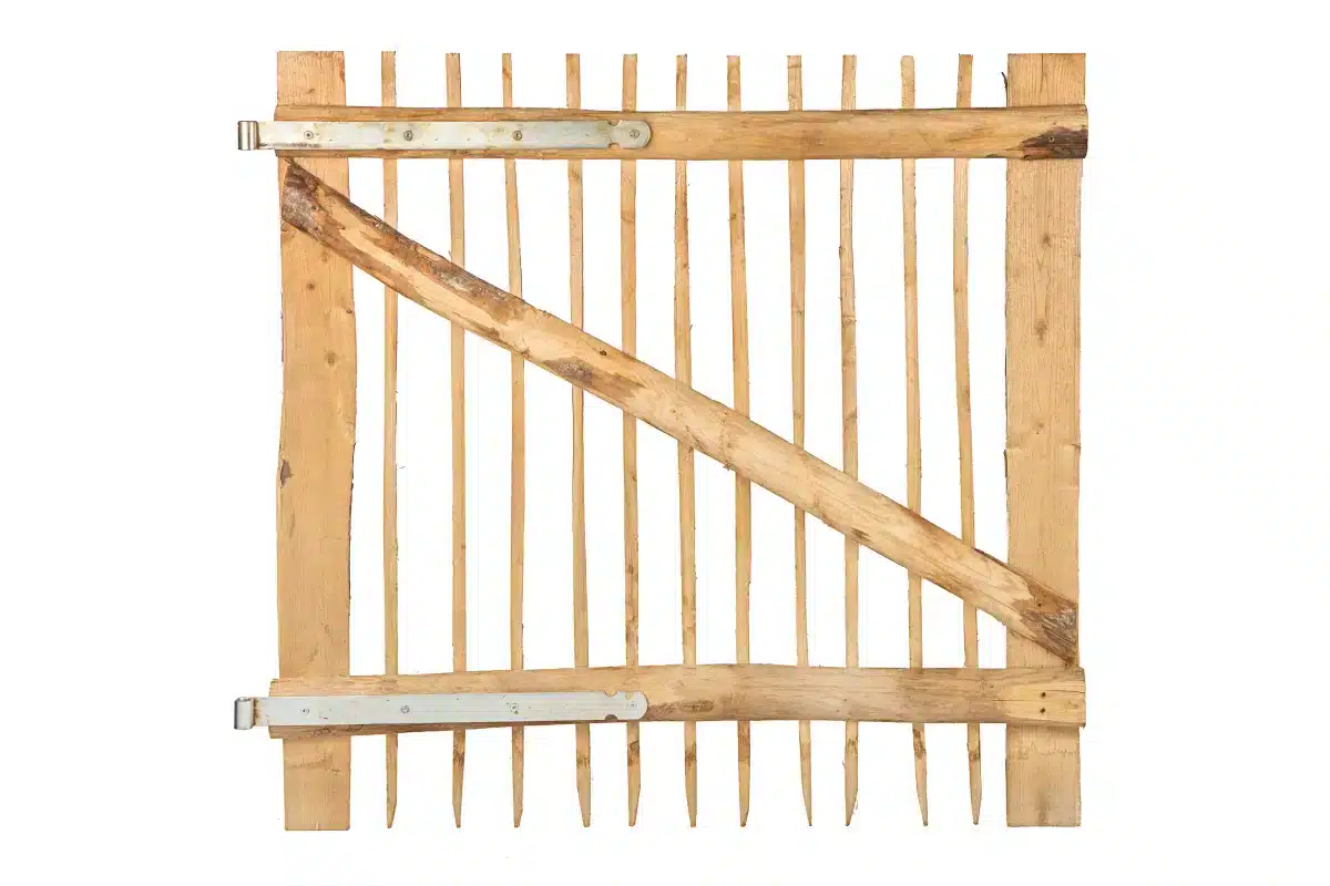 Kastanjepoort compleet B120 x H120 cm