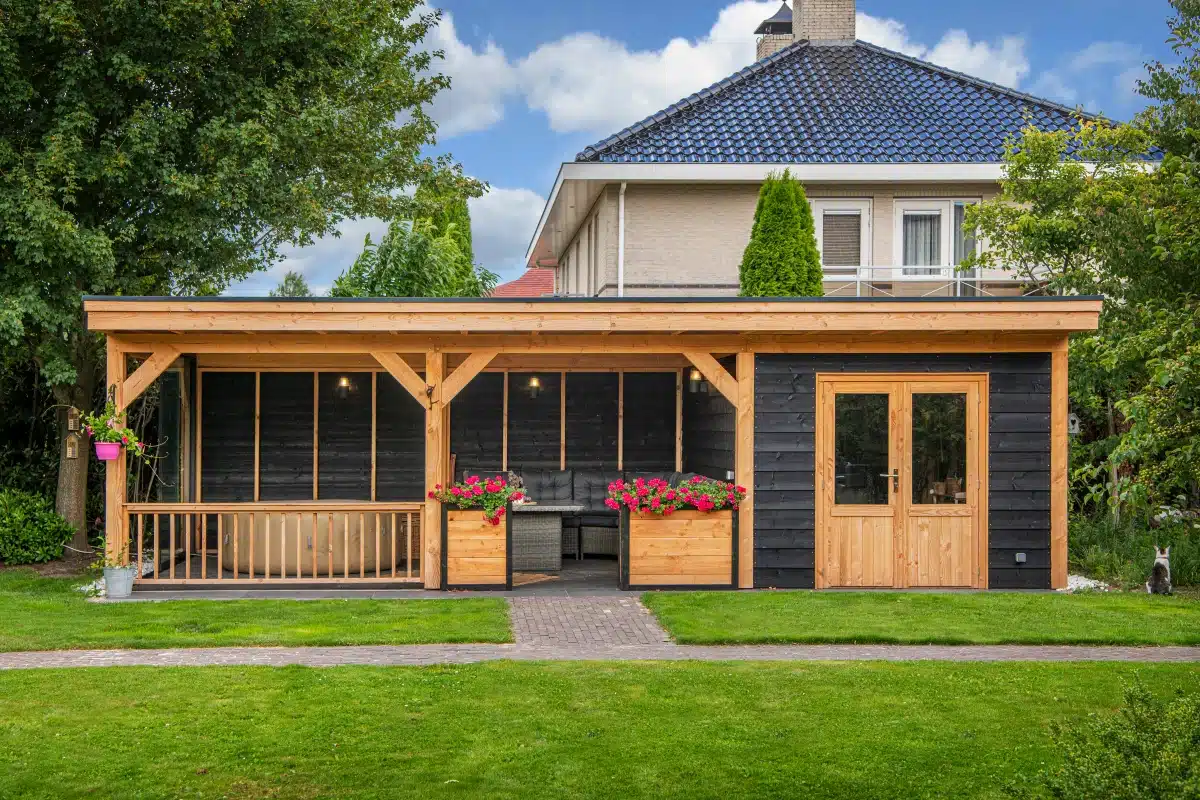 DHZ Plat dak Nijverdal Douglas 900 x 410 cm zwart geïmpregneerd